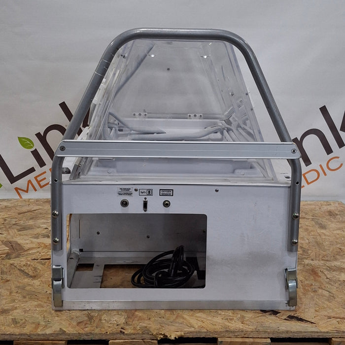 Airborne PulseOx Voyager Transport Incubator