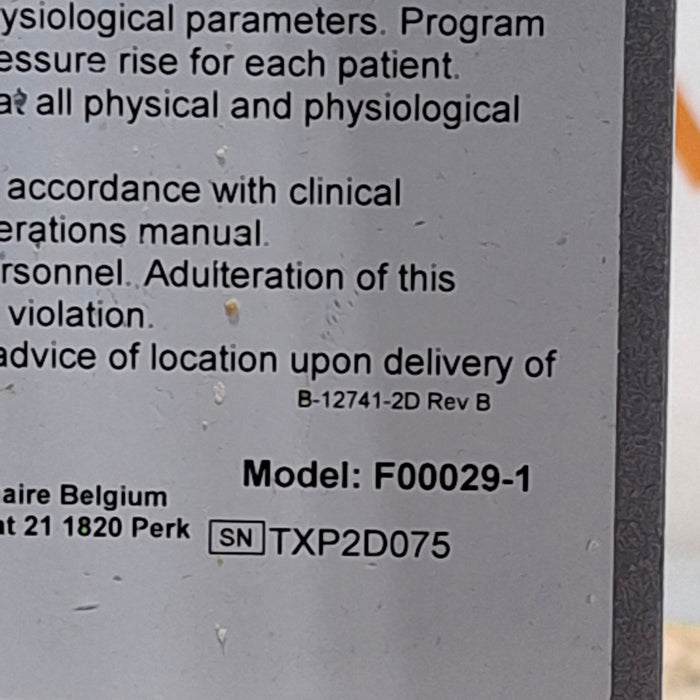 Airborne PulseOx Voyager Transport Incubator