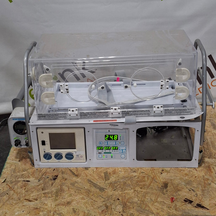 Airborne PulseOx Voyager Transport Incubator
