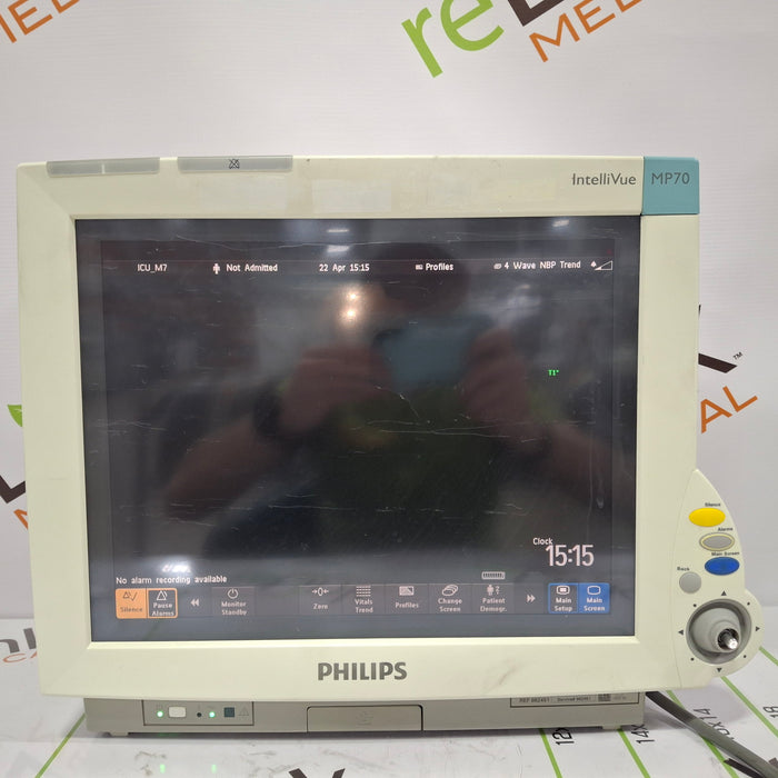 Philips IntelliVue MP70 Patient Monitor