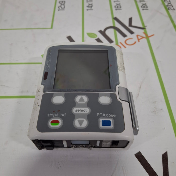 Smiths Medical CADD Solis 2110 Ambulatory Infusion Pump