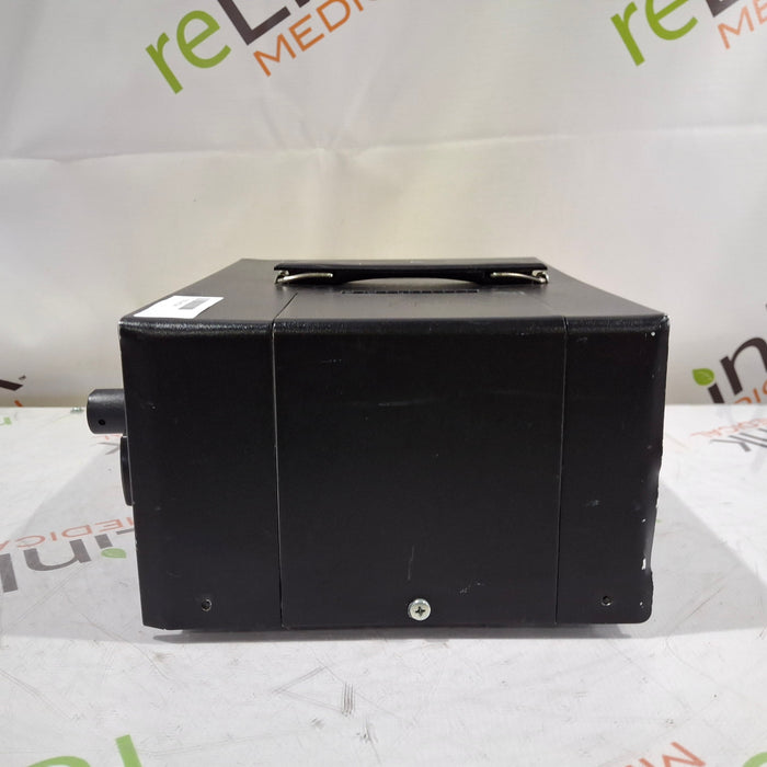 BFW, Inc. Maxenon Xi 300 Light Source