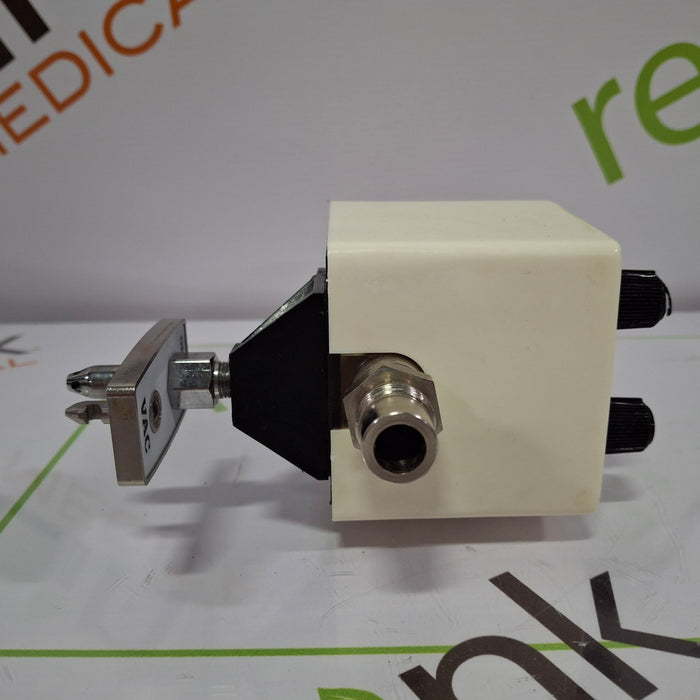 Ohmeda Medical 200 Intermittent Suction Unit
