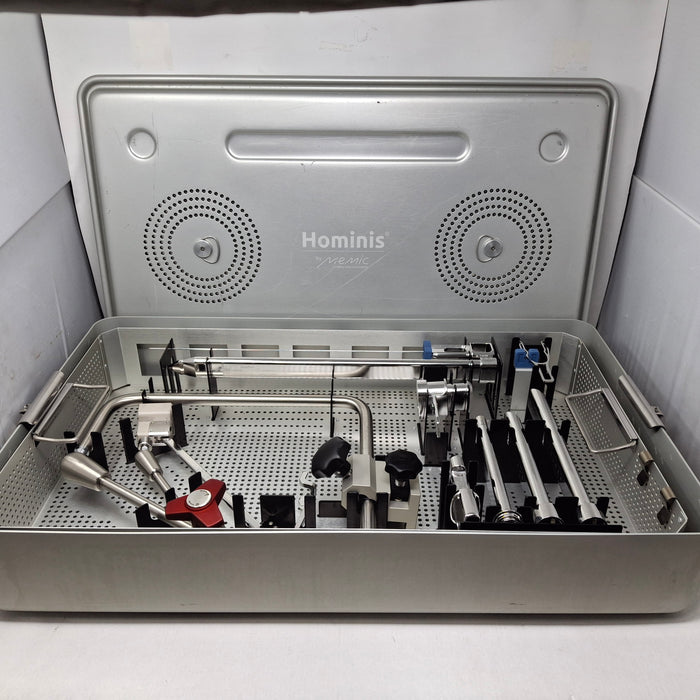 Momentis Surgical Hominis Vaginal Access Tray