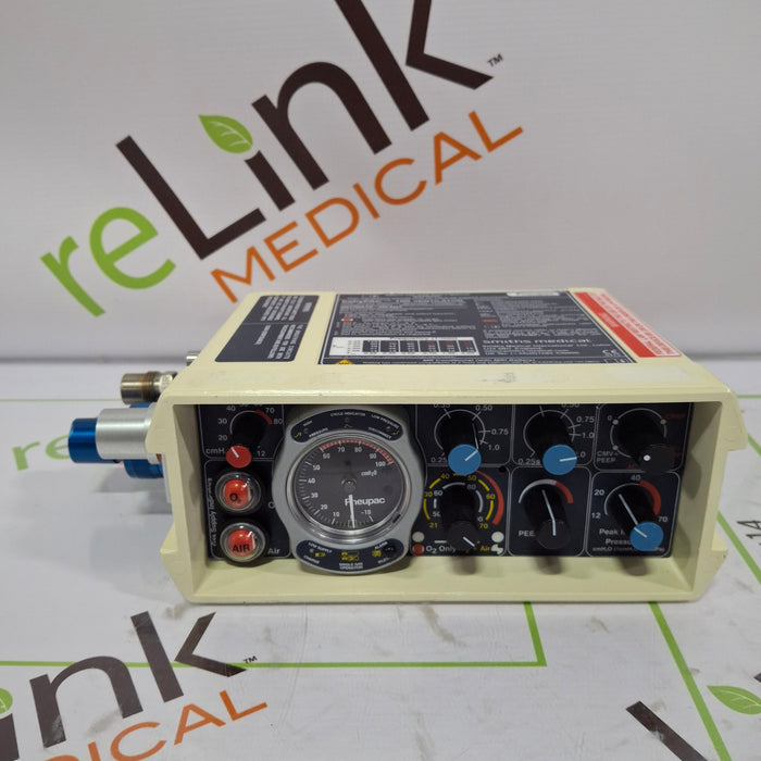 Smiths Medical Pneupac BabyPAC 100 Ventilator