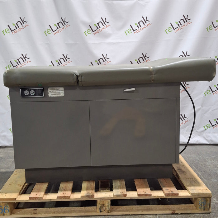 Ritter 104 Exam Table