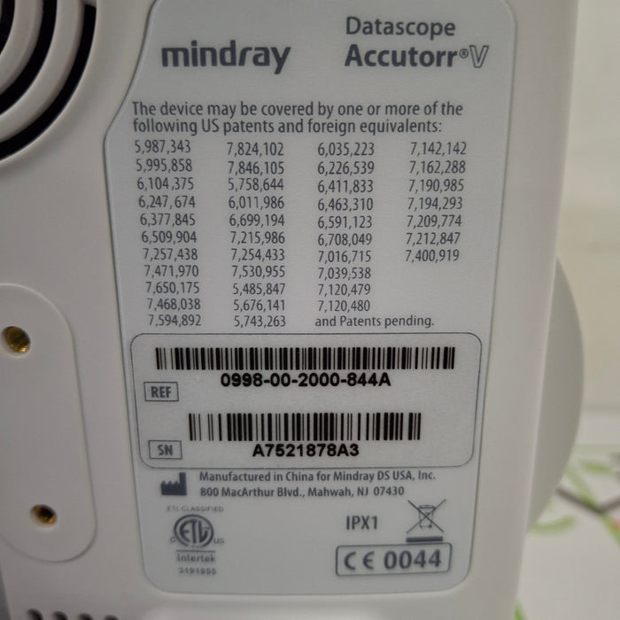Mindray Datascope Accutorr V Vital Signs Monitor