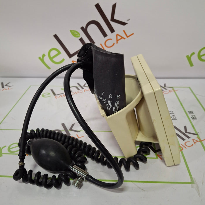 Tycos Sphygmomanometer Blood Pressure Monitor