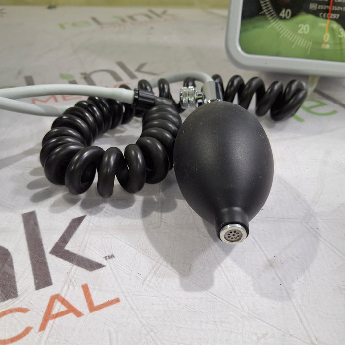 Welch Allyn Sphygmomanometer Blood Pressure Monitor