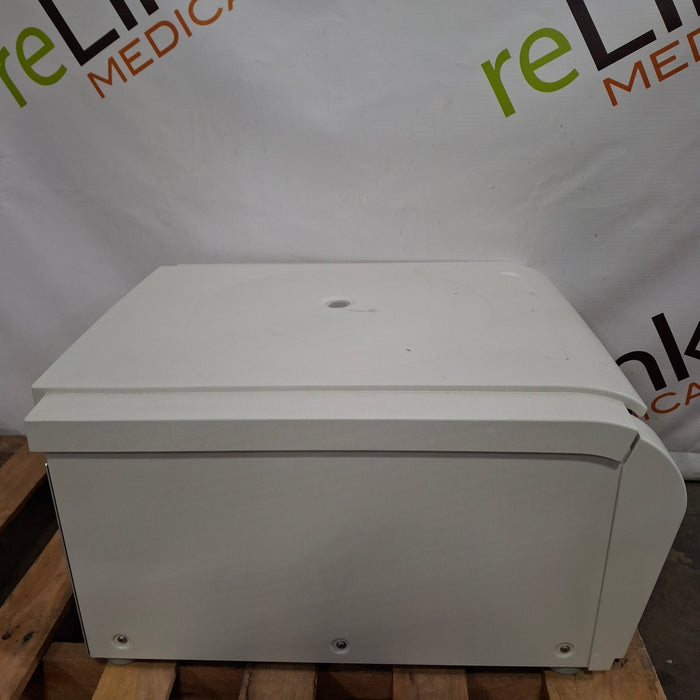 Thermo Scientific Sorvall ST 40 Centrifuge