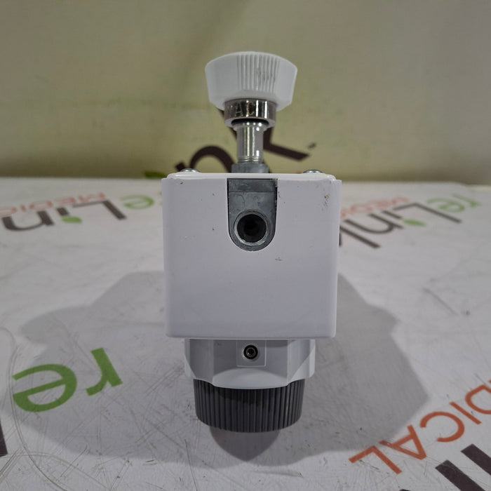 Precision Medical PM3000 Continuous Line Vacuum Regulator