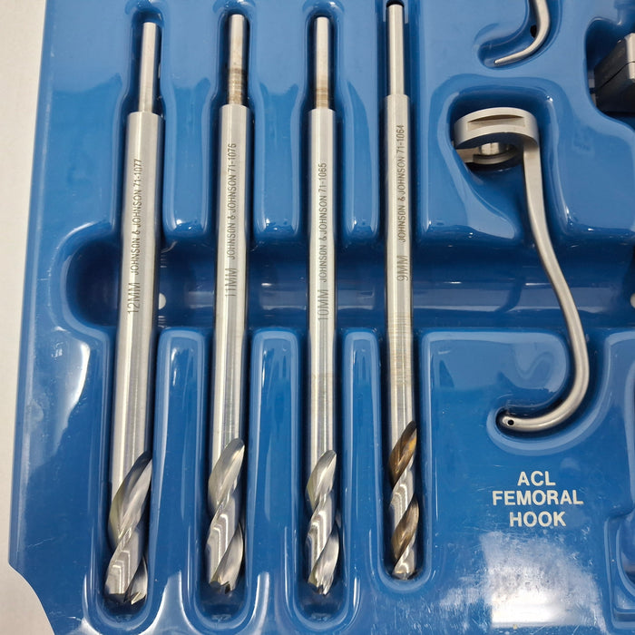 Johnson & Johnson Orthopaedics AI Guide Arthroscopic Isometric ACL Surgical Set