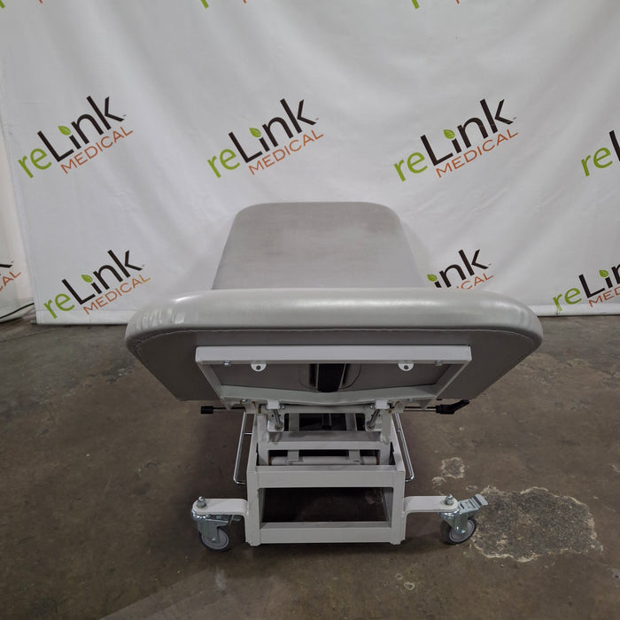 Dynatronics Dynatron T3 Treatment Table