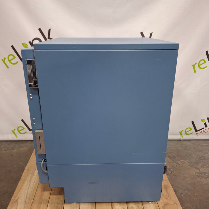 Helmer Inc HLR105 Undercounter Laboratory/Pharmacy Refrigerator