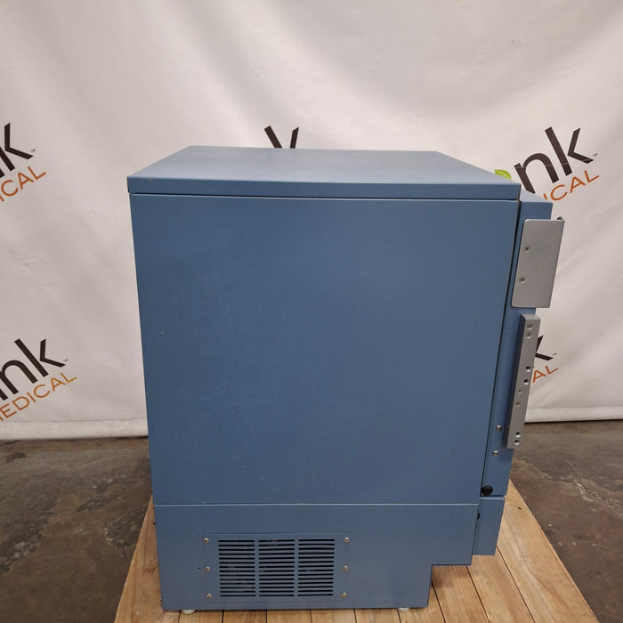 Helmer Inc HLR105 Undercounter Laboratory/Pharmacy Refrigerator