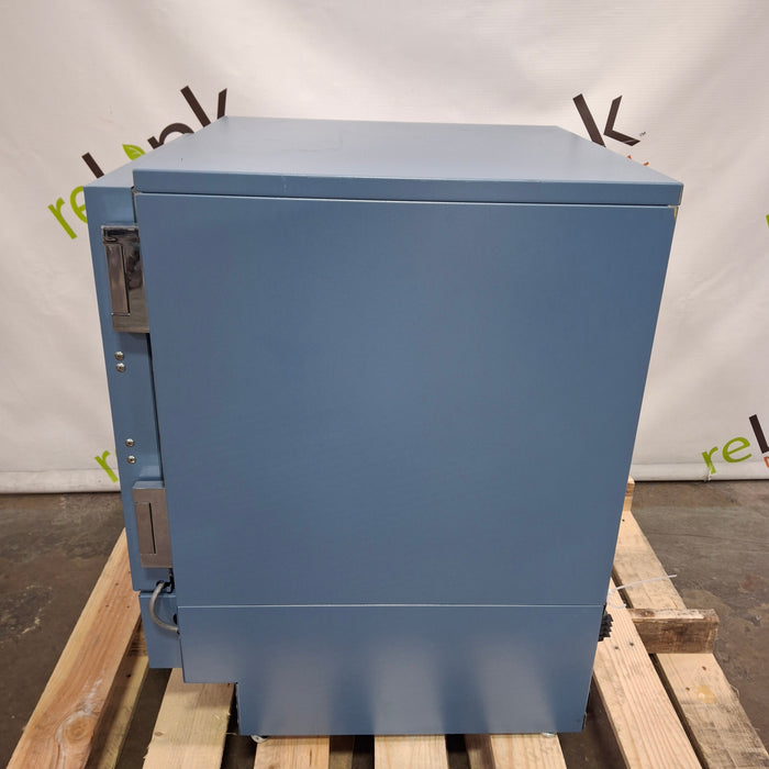 Helmer Inc HLR105 Undercounter Laboratory/Pharmacy Refrigerator