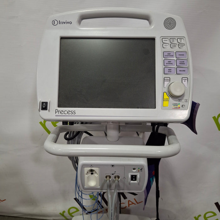 Invivo MDE Precess MRI 3160 Patient Monitoring System w/ Charging Cart