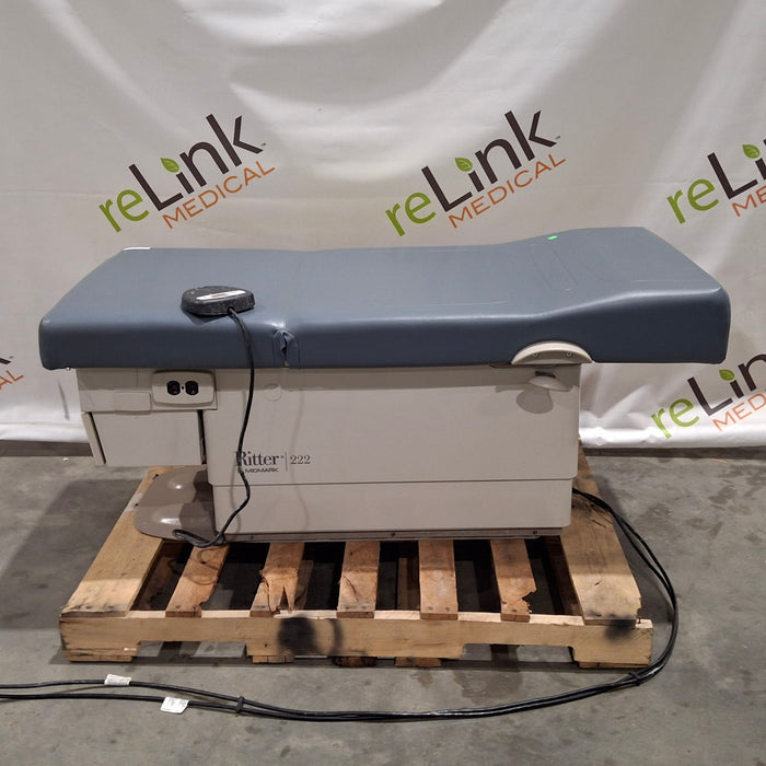 Midmark 222 Procedure Chair