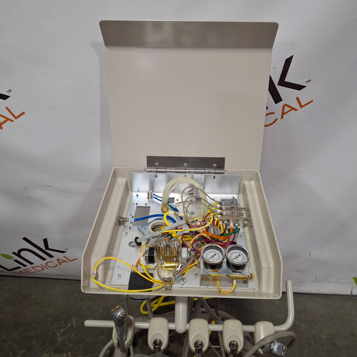 A-Dec Decade 2562 Doctors Cart