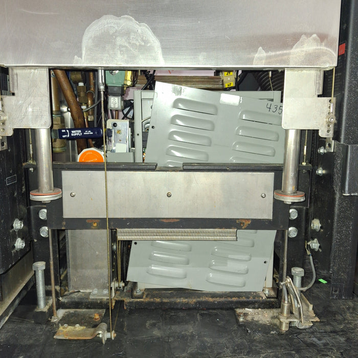 Steris Amsco Century V-116 Steam Sterilizer