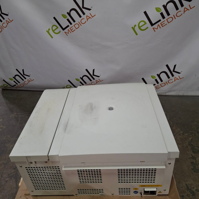 Thermo Scientific Sorvall ST 40R Centrifuge