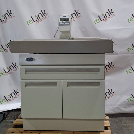 Midmark Midmark 640 Pediatric Exam Table Exam Chairs / Tables reLink Online