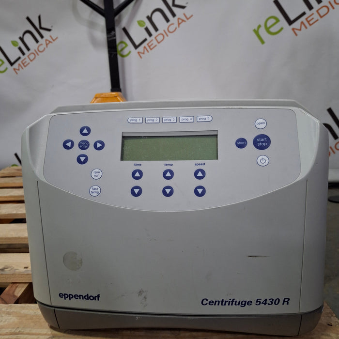 Eppendorf 5428 Centrifuge