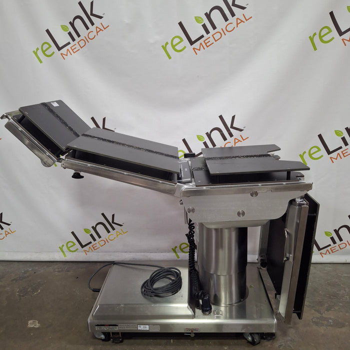 Skytron 6500 Elite Surgical Table