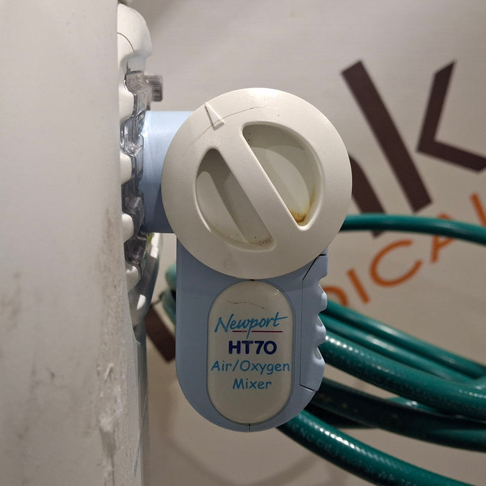 Newport Medical HT70 Plus Ventilator