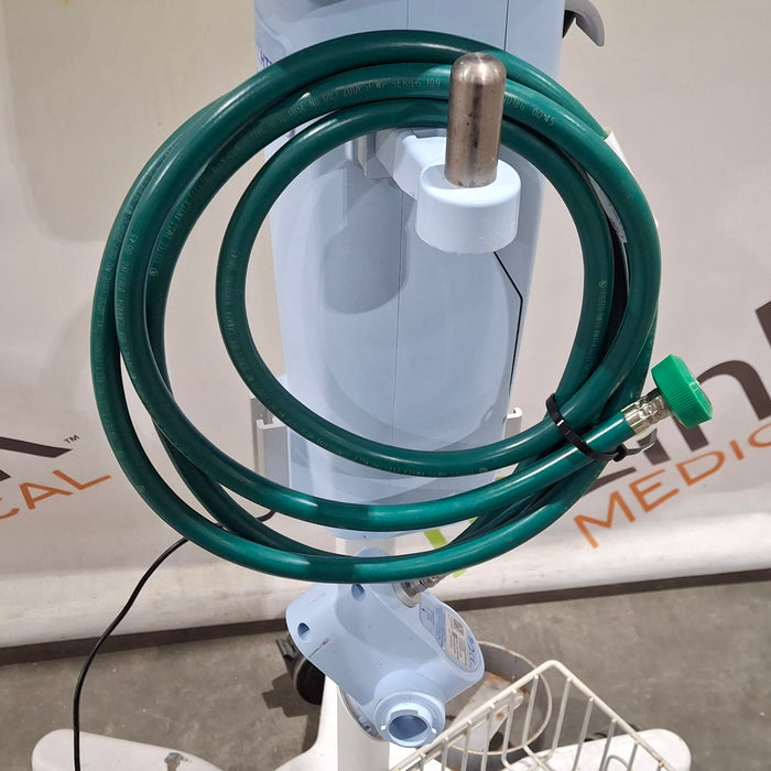 Newport Medical HT70 Plus Ventilator