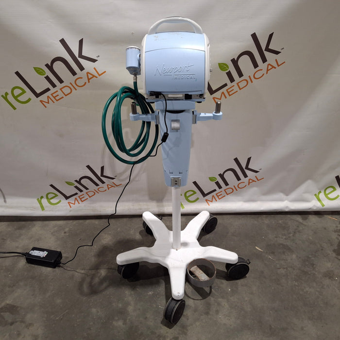 Newport Medical HT70 Plus Ventilator