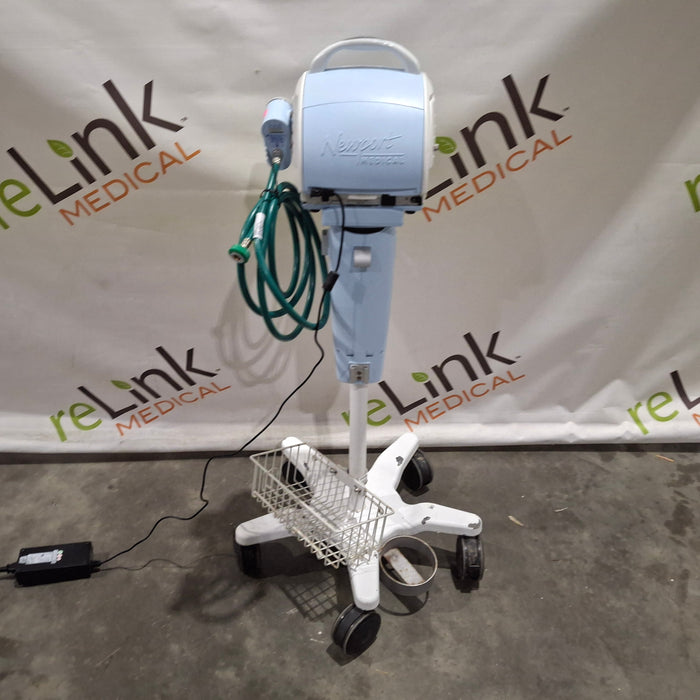 Newport Medical HT70 Plus Ventilator