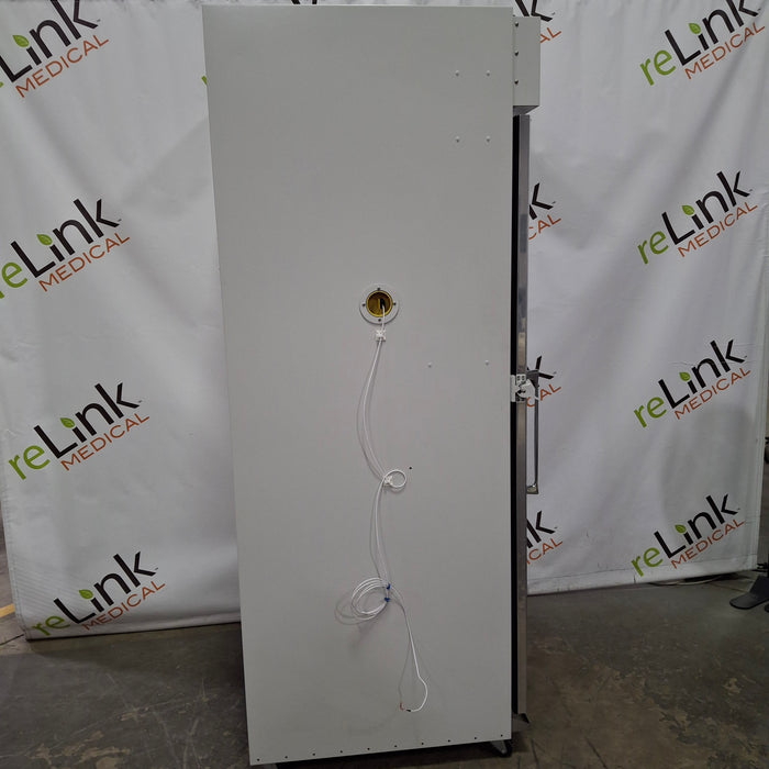Thermo Scientific Thermo Scientific 3950 Reach-In CO2 Incubator Research Lab reLink Online