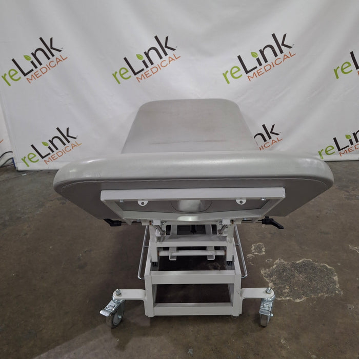 Dynatronics Dynatron T3 Treatment Table