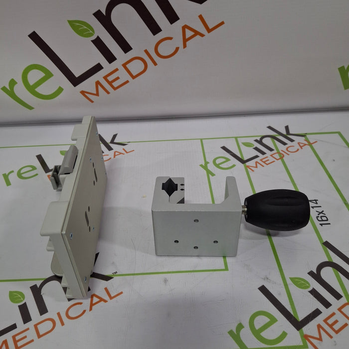 Philips M8040-60101 Universal Clamp