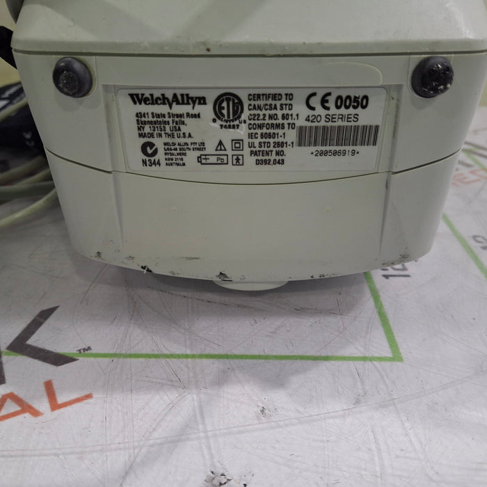 Welch Allyn Spot 420 - NIBP, Temp Vital Signs Monitor