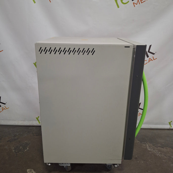 Caron Scientific Oasis CO² Incubator
