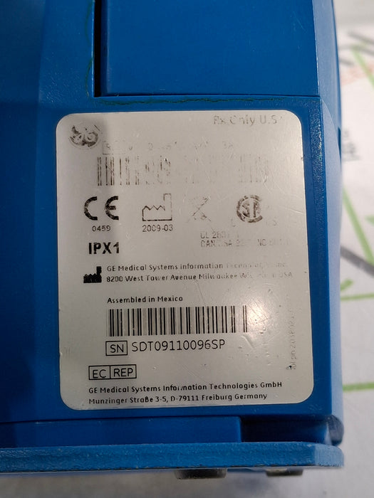 GE Healthcare Dinamap V100 - NIBP, SpO2, Temp Vital Signs Monitor