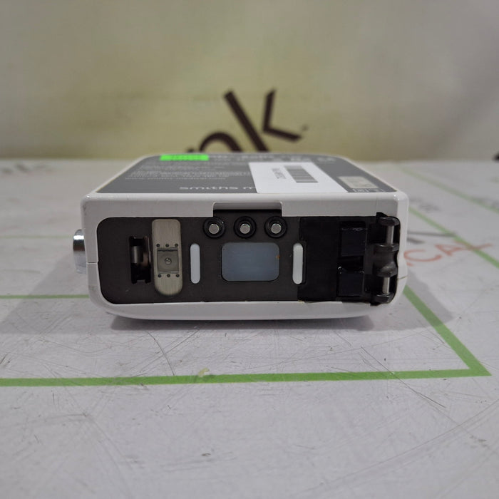 Smiths Medical CADD Solis 2100 Ambulatory Infusion Pump