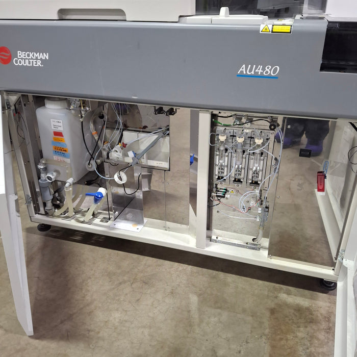 Beckman Coulter AU480 Chemistry Analyzer