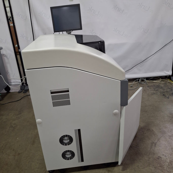 Beckman Coulter AU480 Chemistry Analyzer