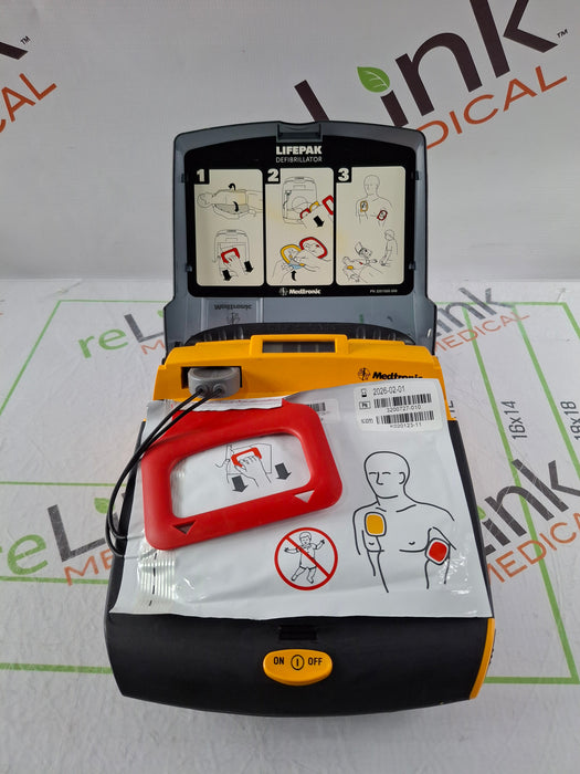 Medtronic LifePak CR Plus Defibrillator