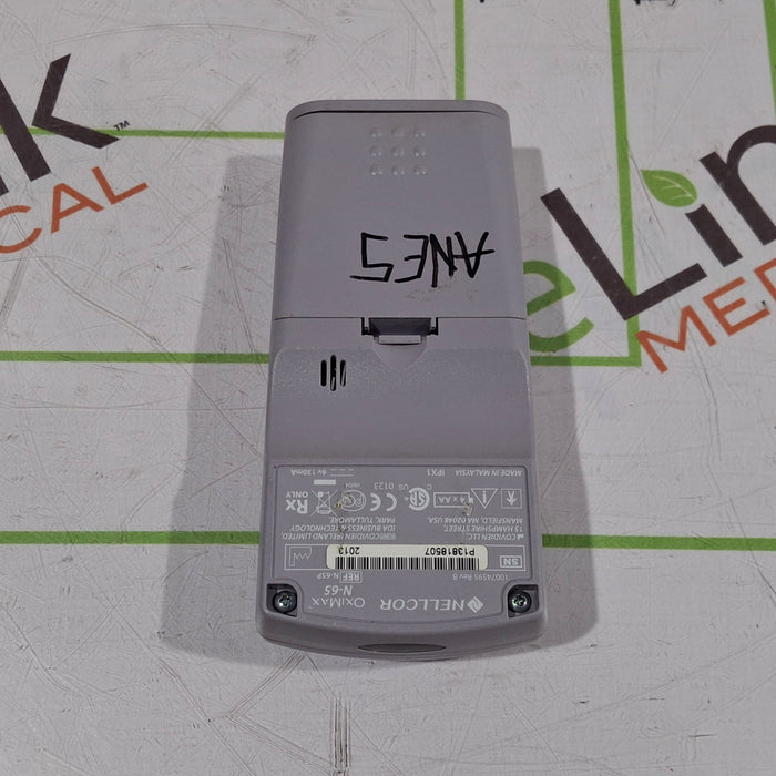 Nellcor Oximax N-65 Pulse Oximeter