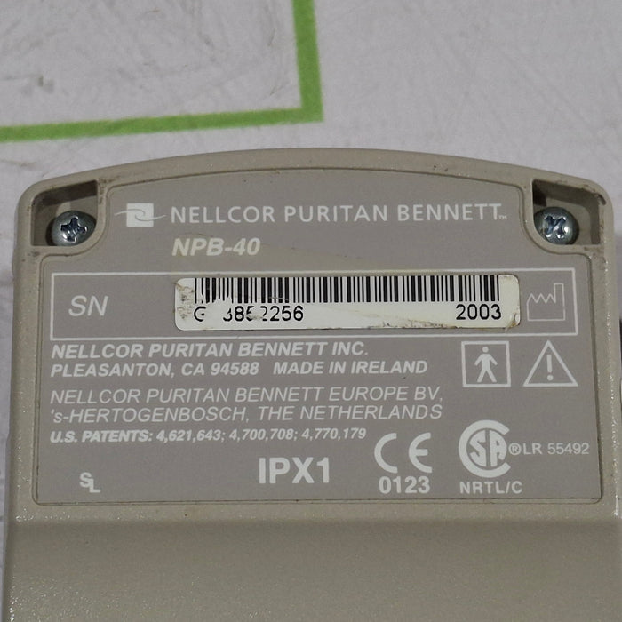 Nellcor NPB-40 Pulse Oximeter