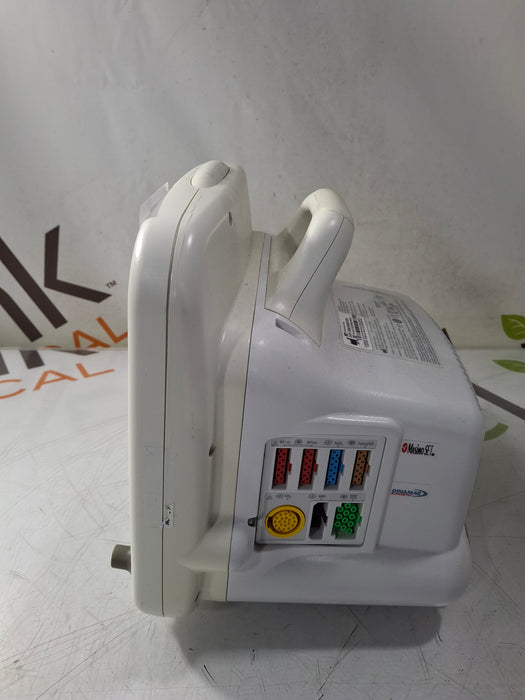 GE Healthcare Dash 4000 - Masimo SpO2 Patient Monitor