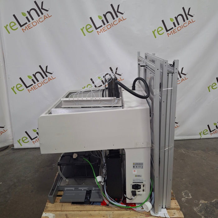 Beckman Coulter Biomek NXP Multichannel Laboratory Automation Workstation