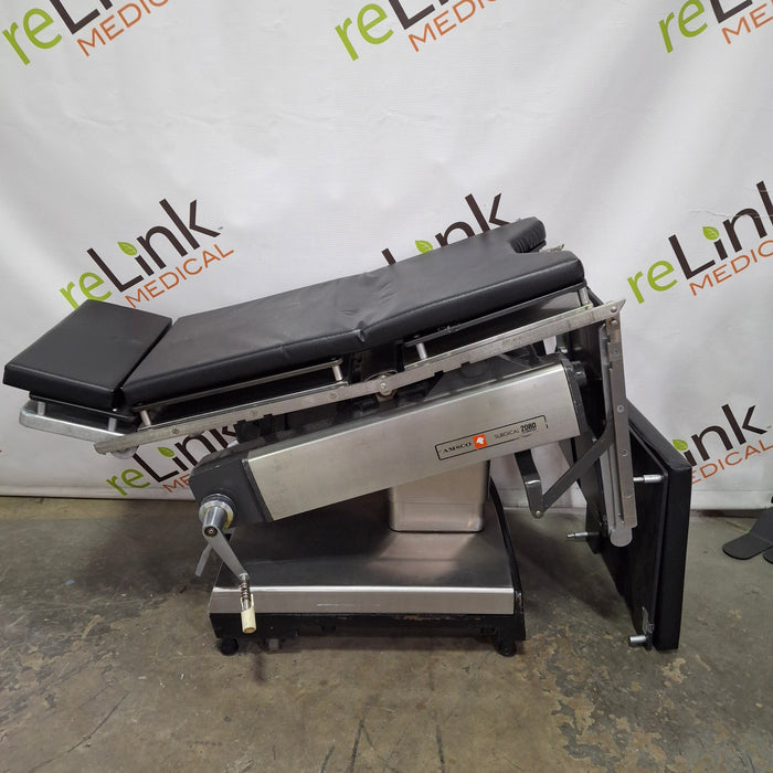 Amsco 2080 Surgical Table