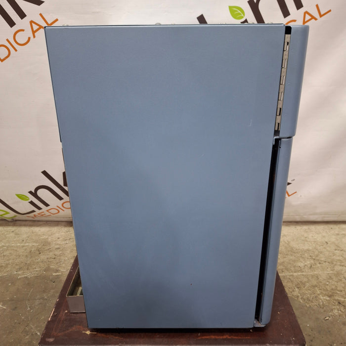 Helmer Inc PC100i PLT Incubator