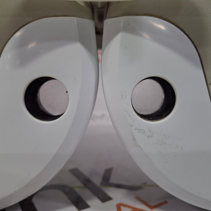 Nidek RT-2100 Digital Refractor / Phoropter