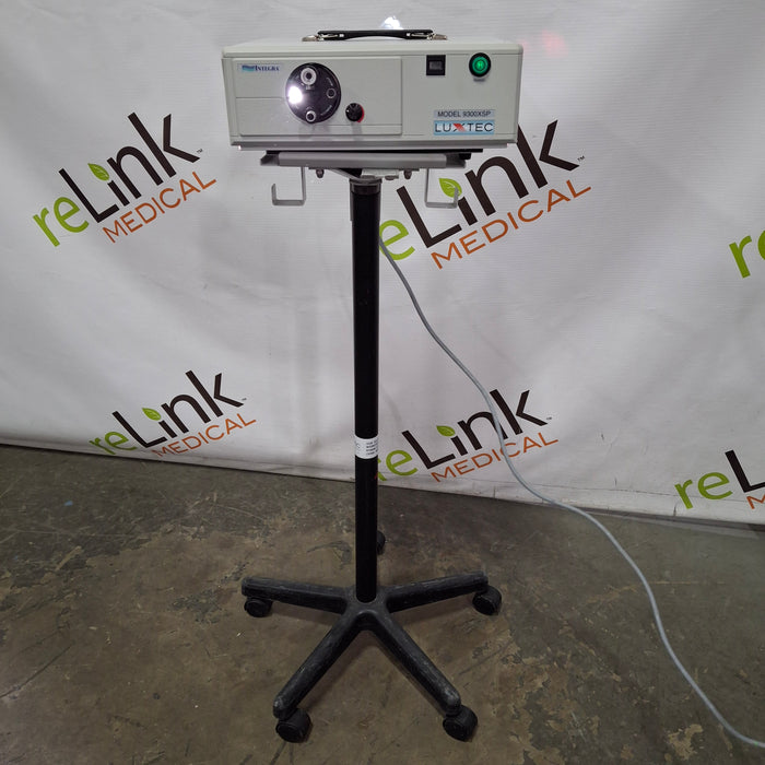 Luxtec 9300XSP Light Source